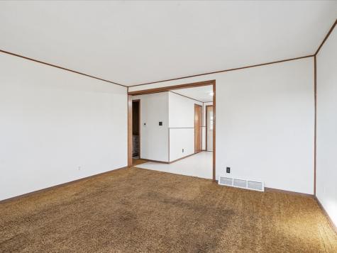 210 Kohl Street Martelle IA 52305