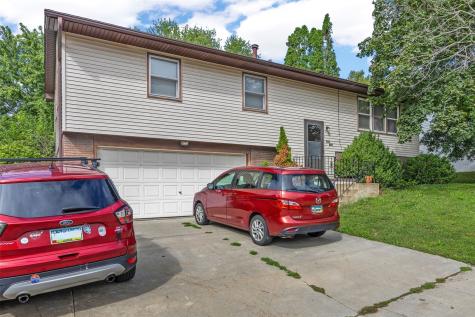 621 & 623 Westgate Street Iowa City IA 52246