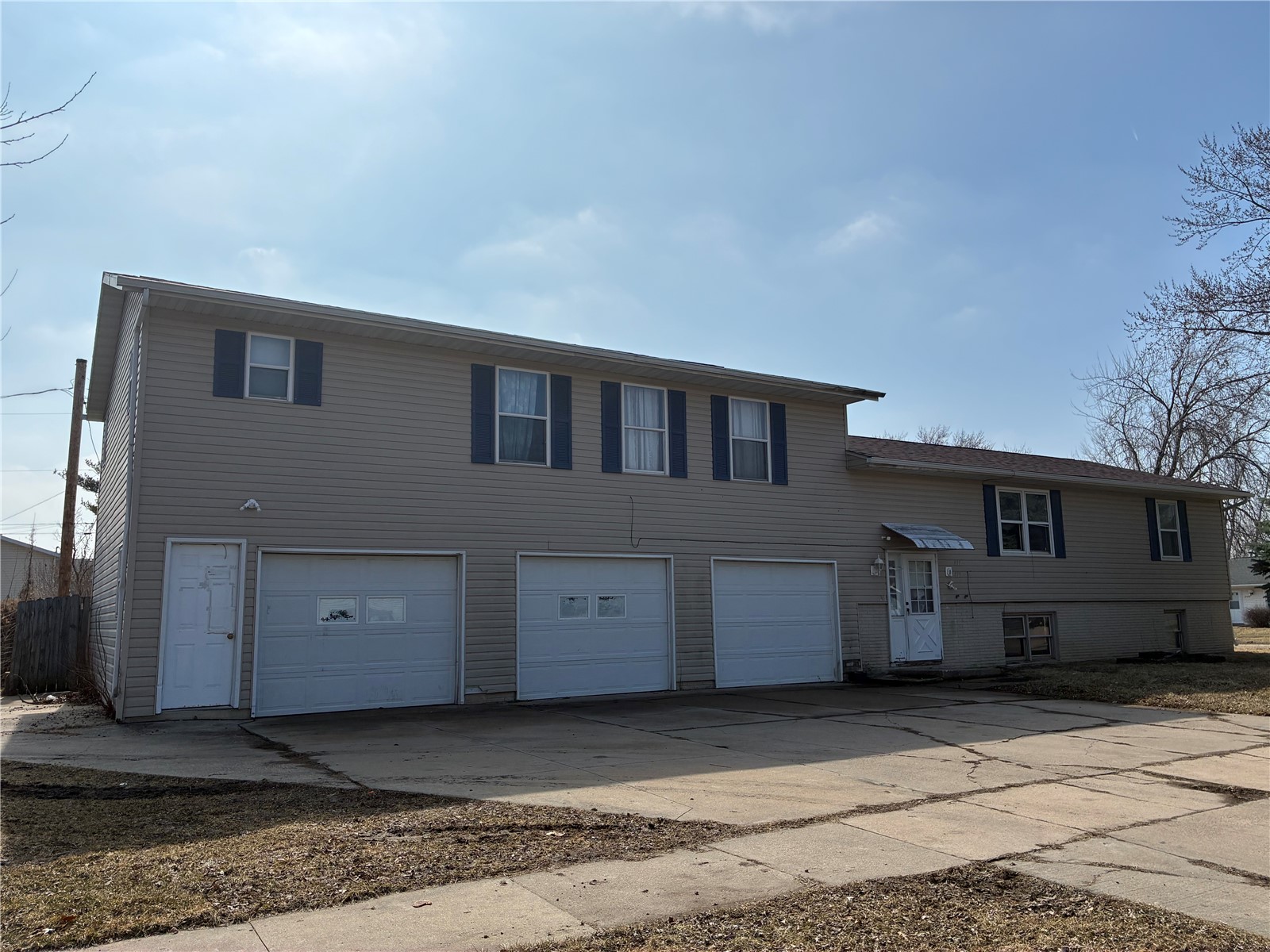415 Daws Road Hiawatha IA 52233