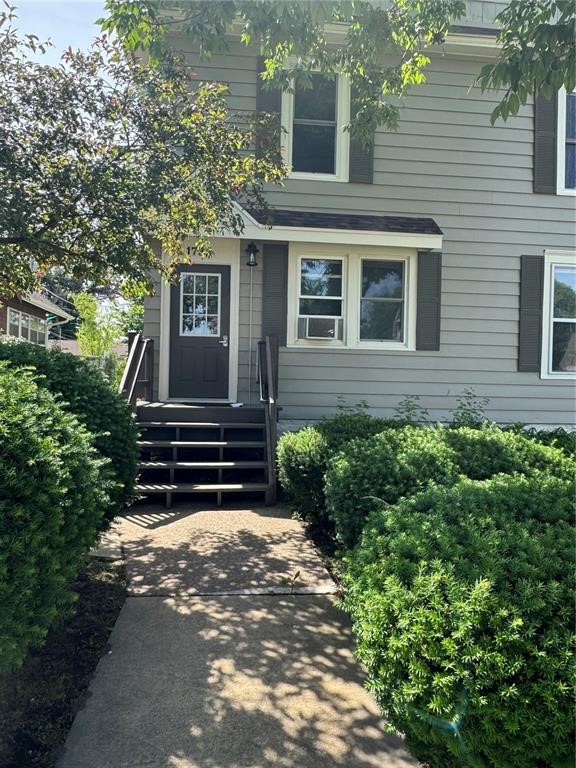 1735 C Avenue NE Cedar Rapids IA 52402