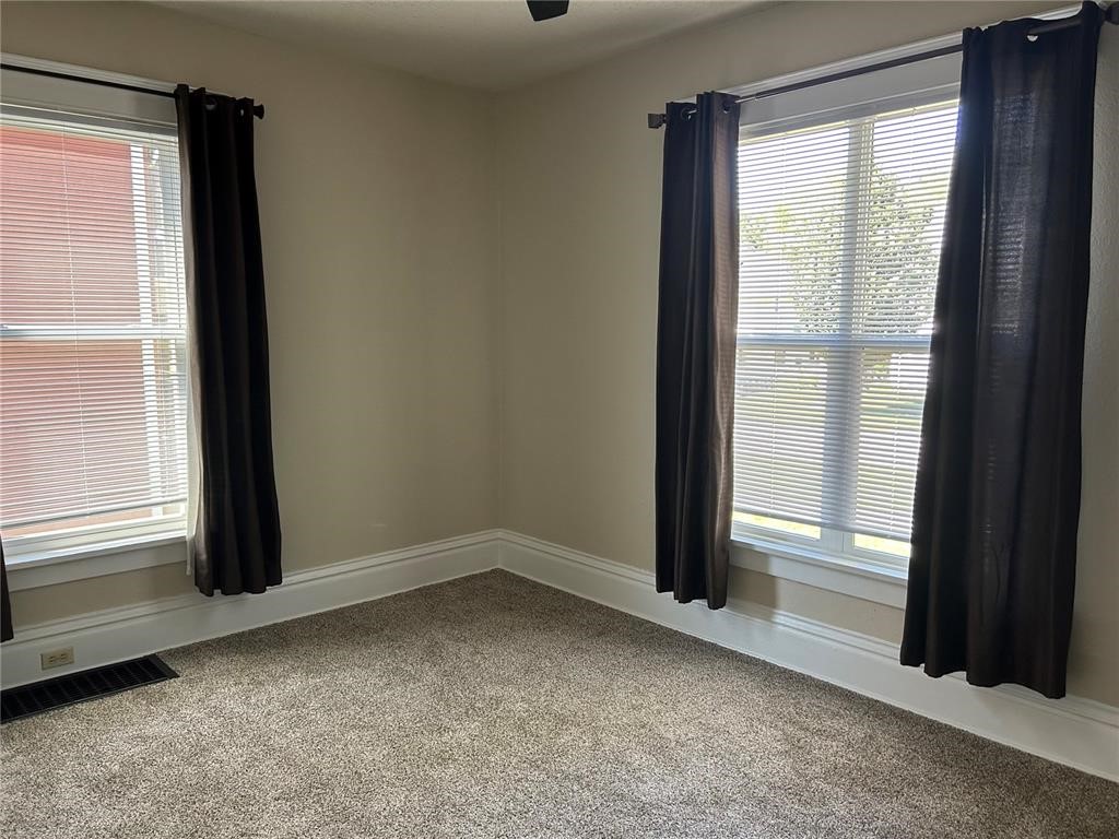1735 C Avenue NE Cedar Rapids IA 52402