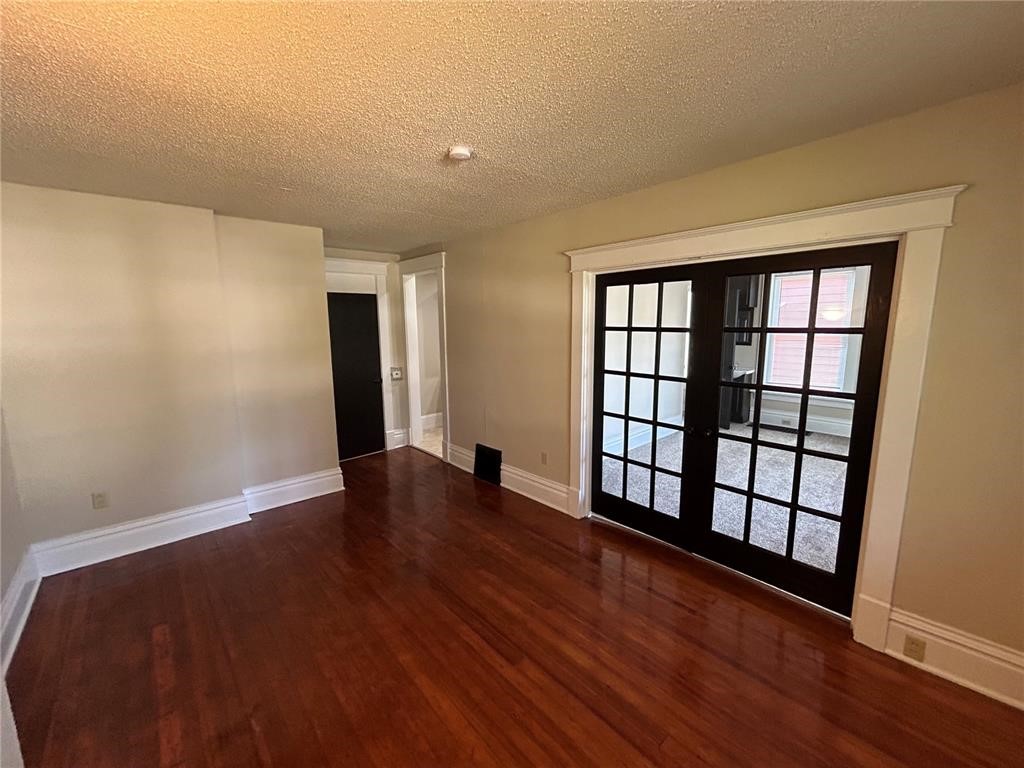1735 C Avenue NE Cedar Rapids IA 52402