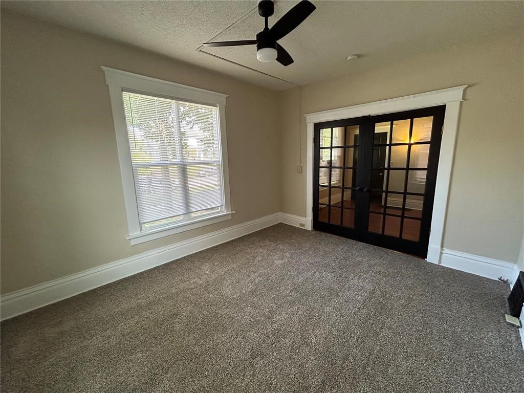 1735 C Avenue NE Cedar Rapids IA 52402