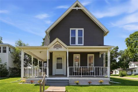 815 5th Avenue Marion IA 52302