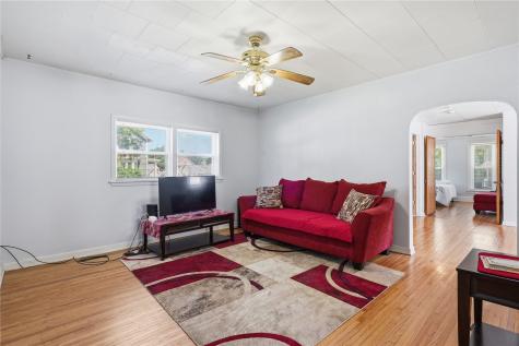 815 5th Avenue Marion IA 52302