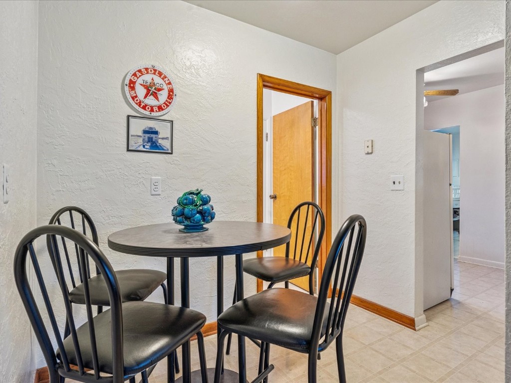 105 West Willman Street Hiawatha IA 52233