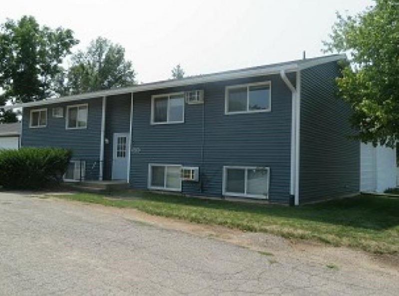 2435 & 2455 5th Ave, Units 1-4 Marion IA 52302