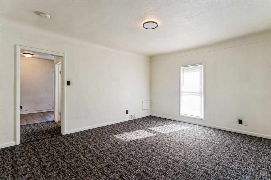 1613 A Avenue NE Cedar Rapids IA 52402