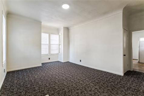 1613 A Avenue NE Cedar Rapids IA 52402