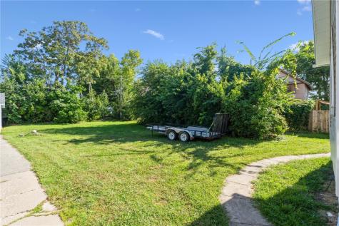 1613 A Avenue NE Cedar Rapids IA 52402