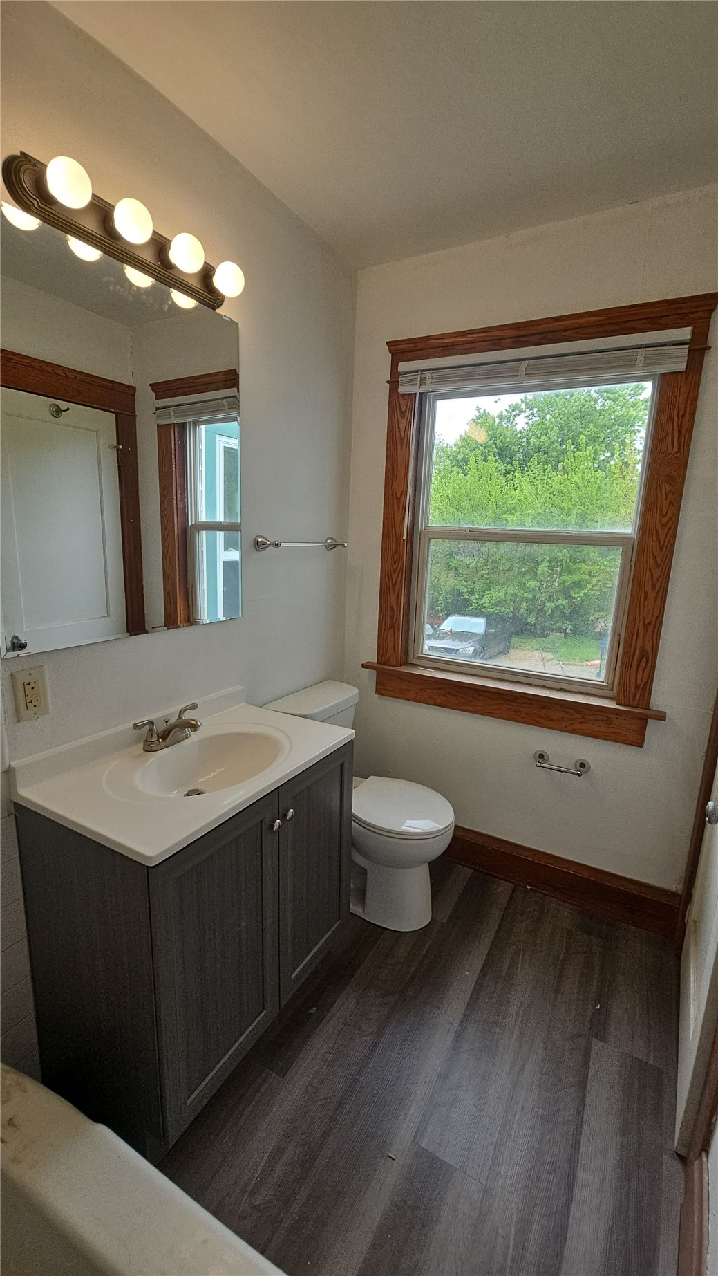 139 32nd Street NE Cedar Rapids IA 52402