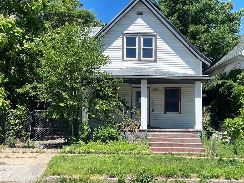 922 5th Street SE Cedar Rapids IA 52401