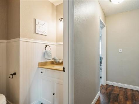 380 Daws Road Hiawatha IA 52233