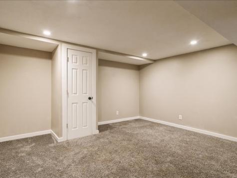 380 Daws Road Hiawatha IA 52233