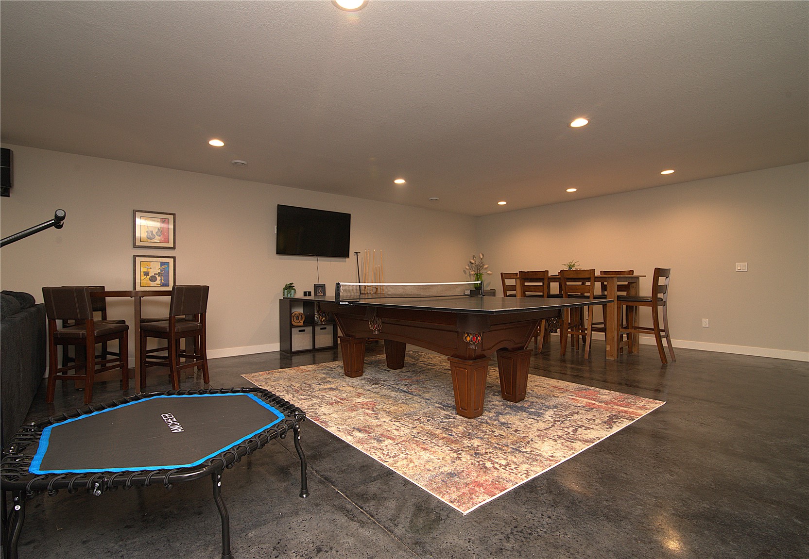 3917 Pikeview Drive Center Point IA 52213