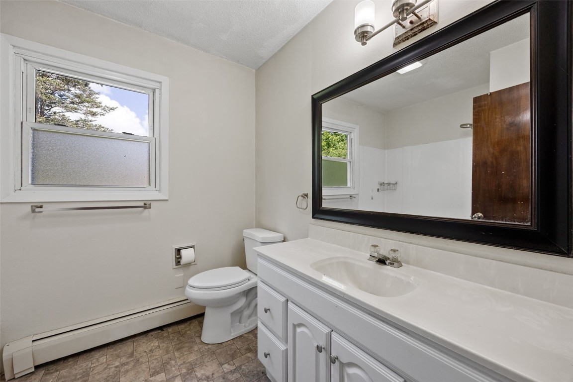 108 Parkview Court Tipton IA 52772