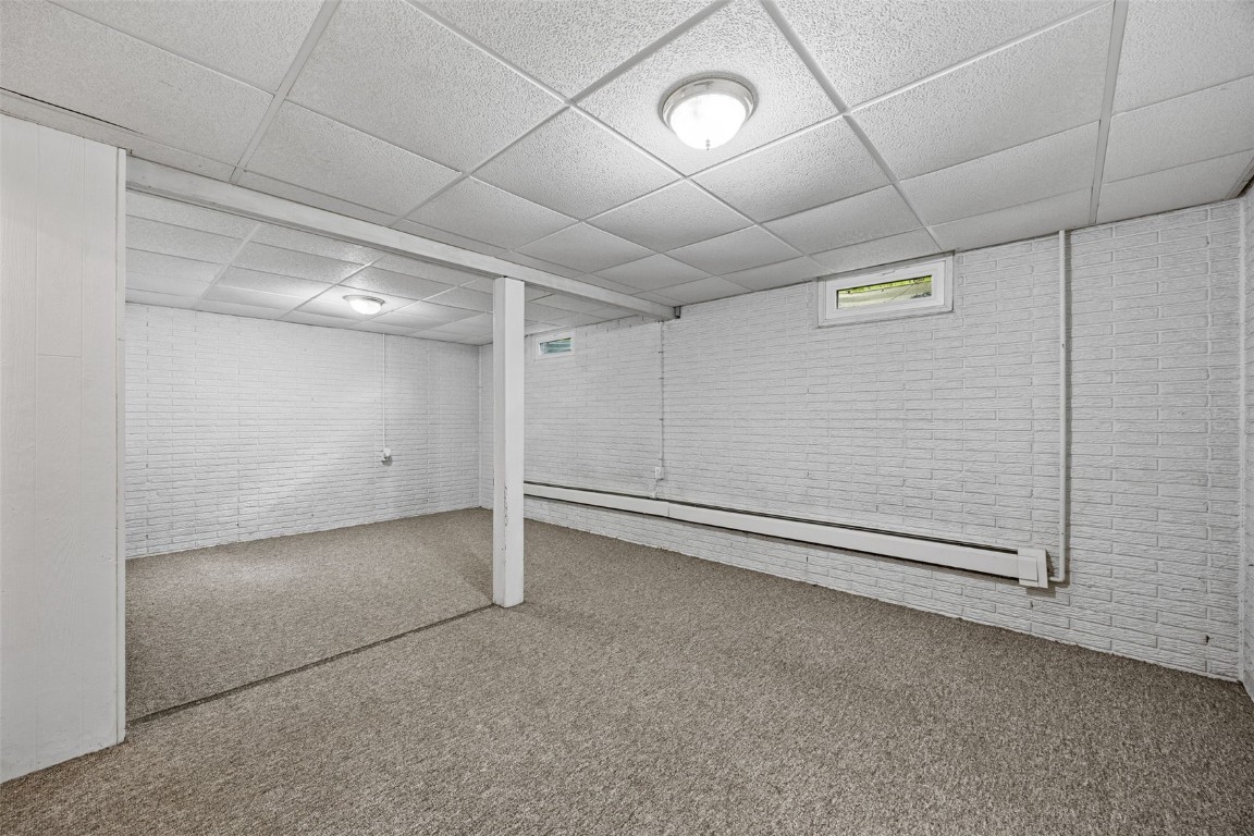 108 Parkview Court Tipton IA 52772