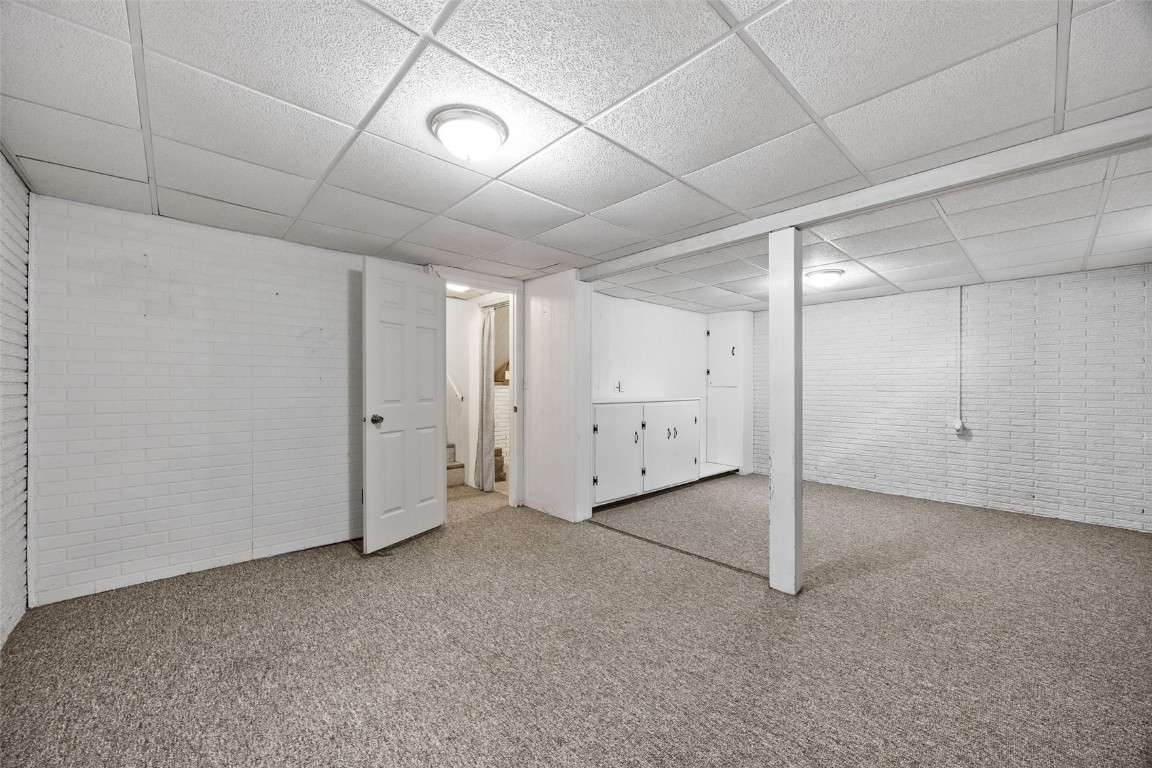 108 Parkview Court Tipton IA 52772