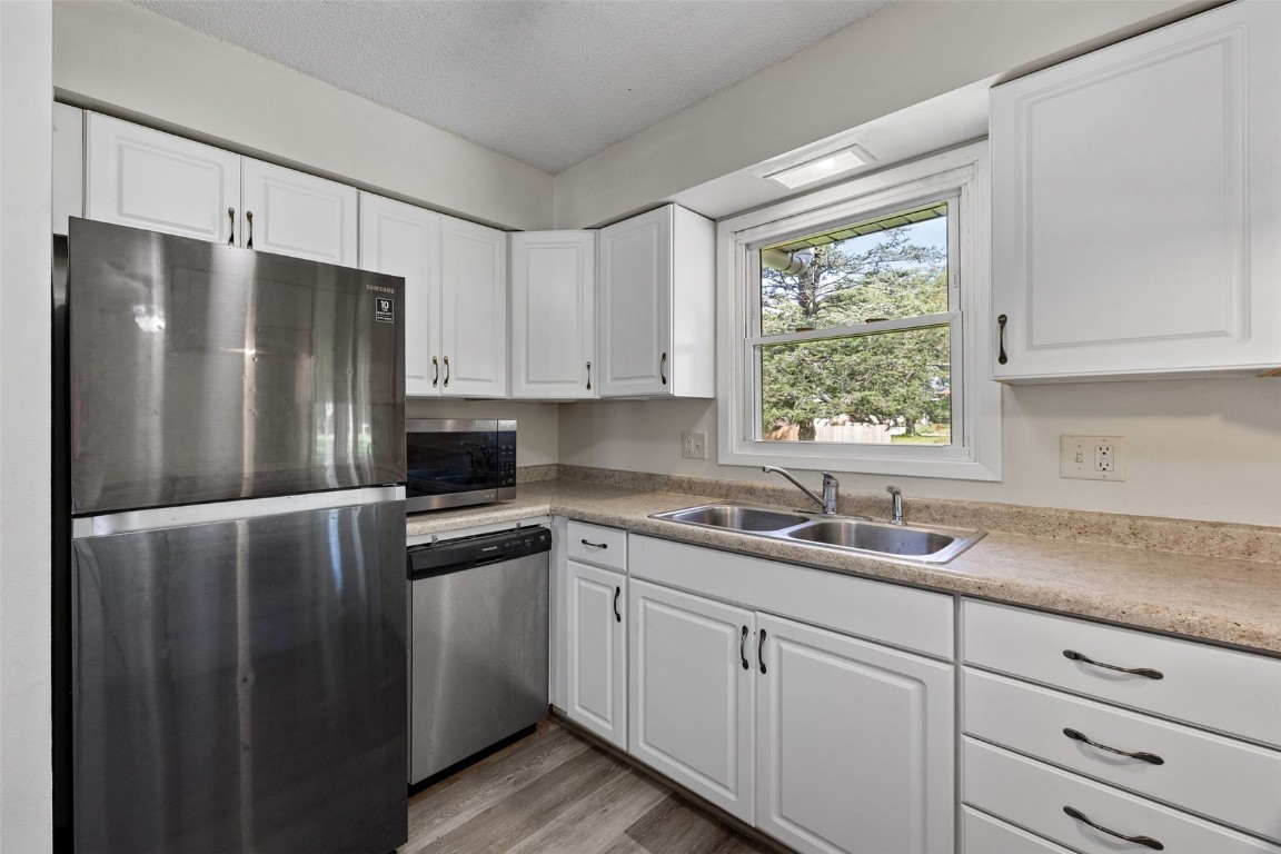 108 Parkview Court Tipton IA 52772