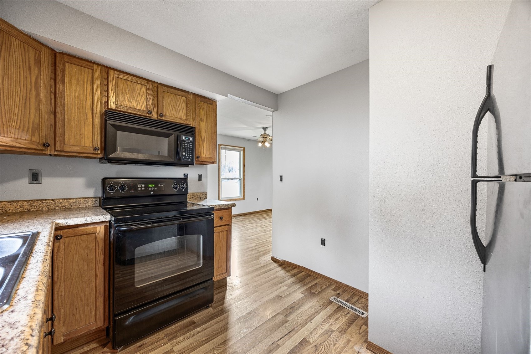 1210 Lincoln Avenue Cedar Rapids IA 52324