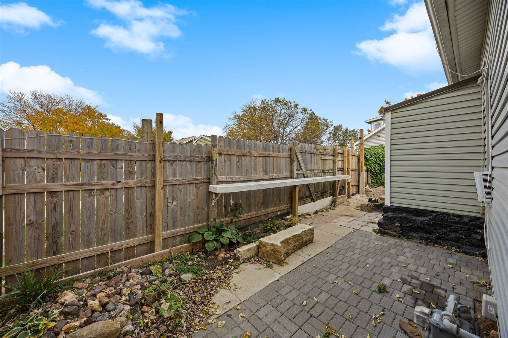 1210 Lincoln Avenue Cedar Rapids IA 52324