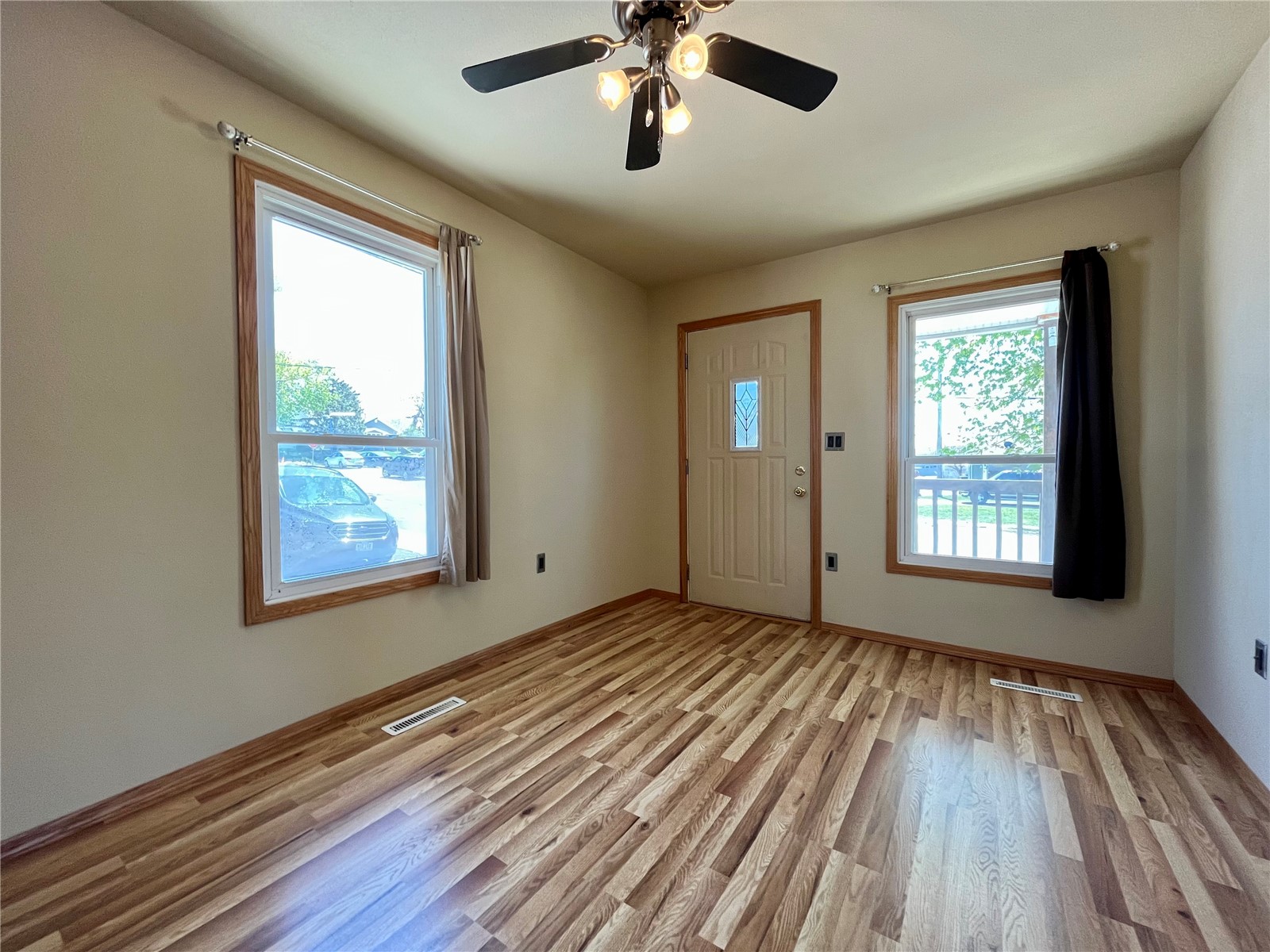 1210 Lincoln Avenue Cedar Rapids IA 52324