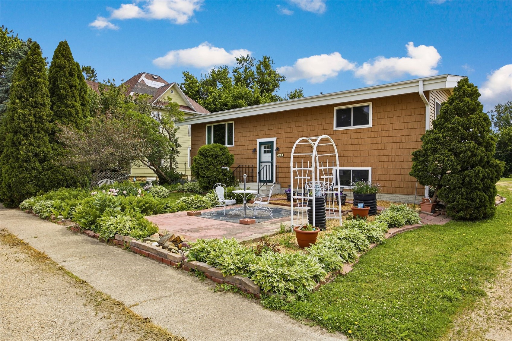 100 Rohrback Street Morley IA 52312