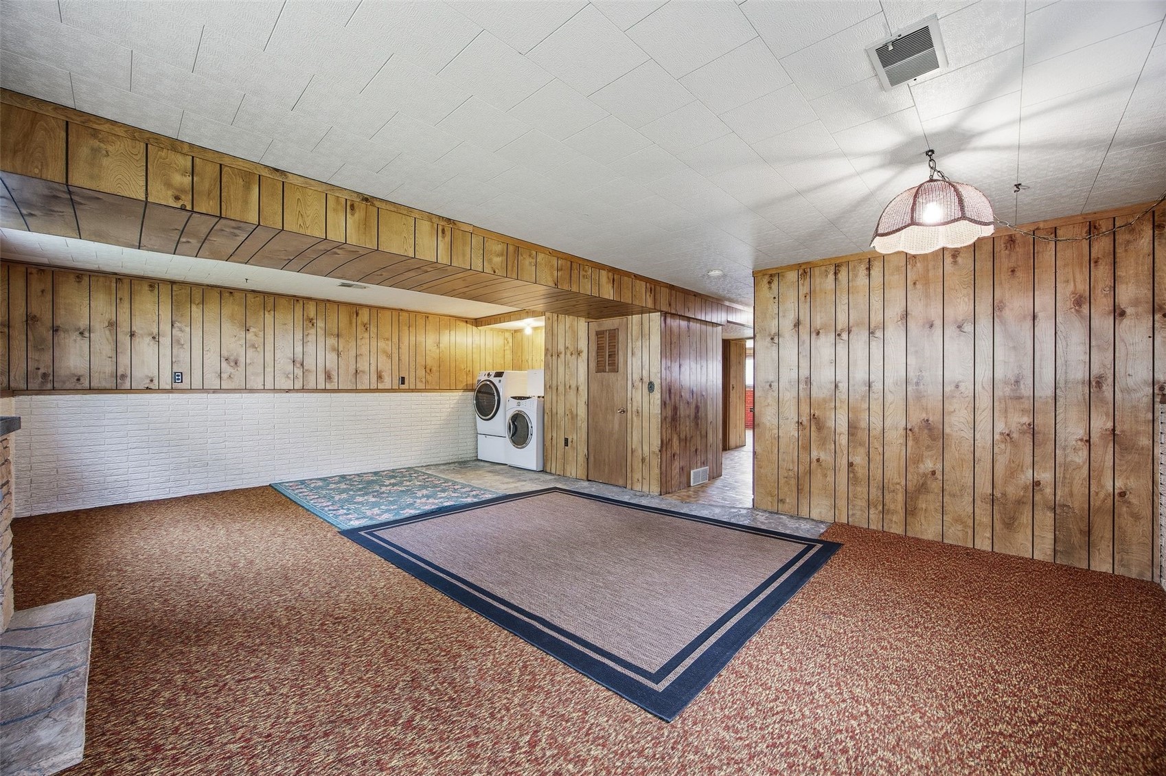 100 Rohrback Street Morley IA 52312