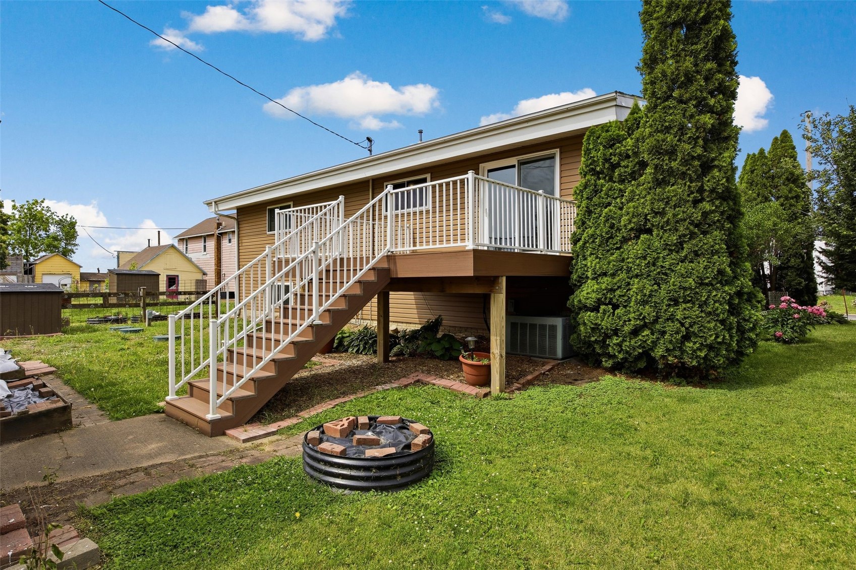 100 Rohrback Street Morley IA 52312