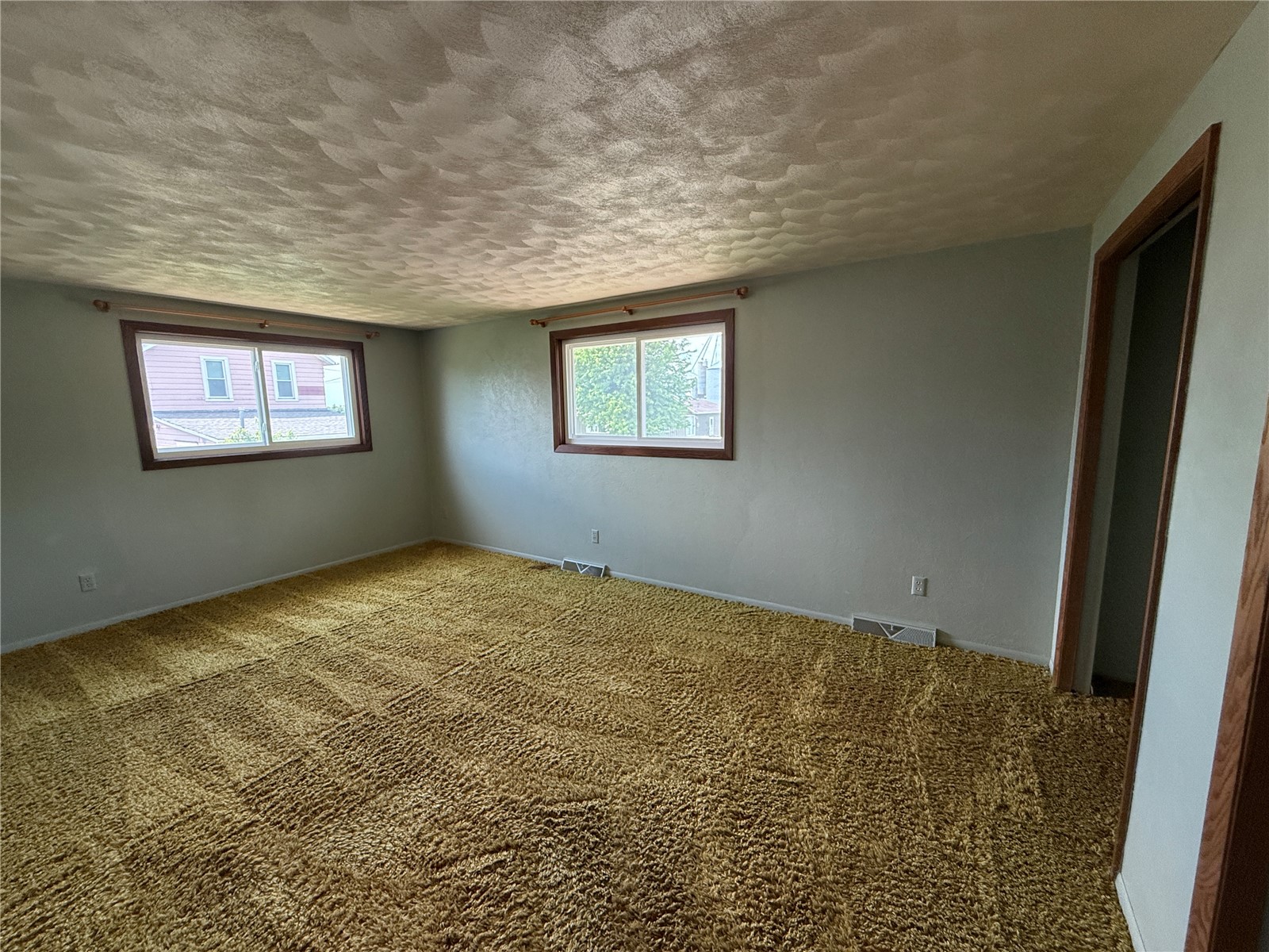100 Rohrback Street Morley IA 52312