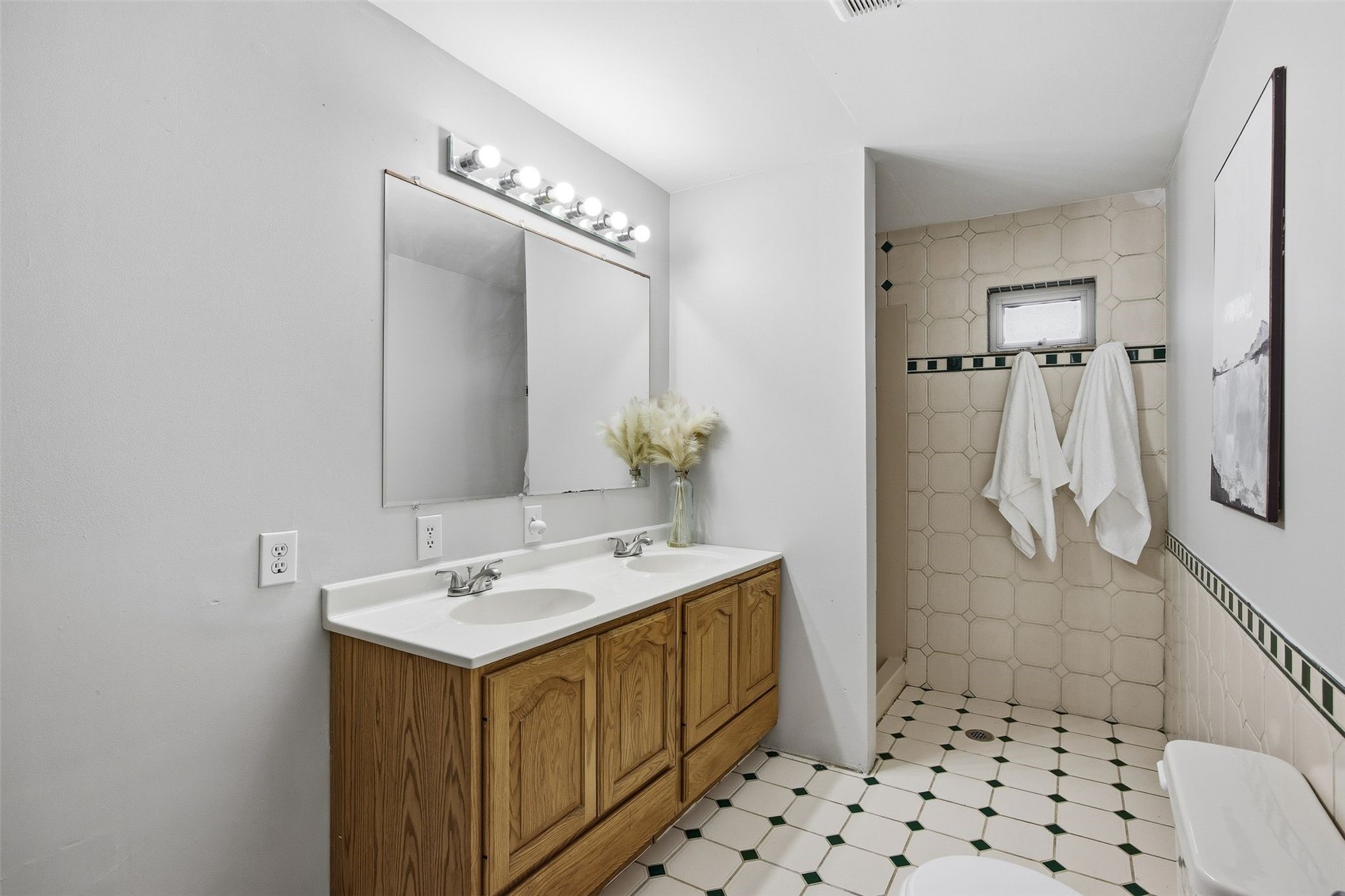 3806 E Avenue NE Cedar Rapids IA 52402
