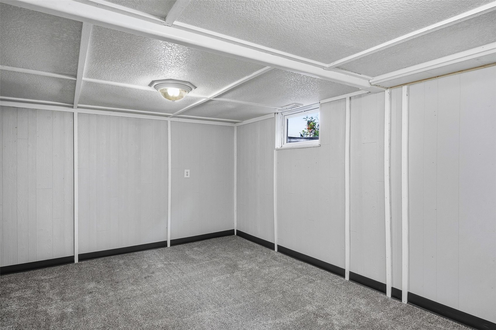 3806 E Avenue NE Cedar Rapids IA 52402