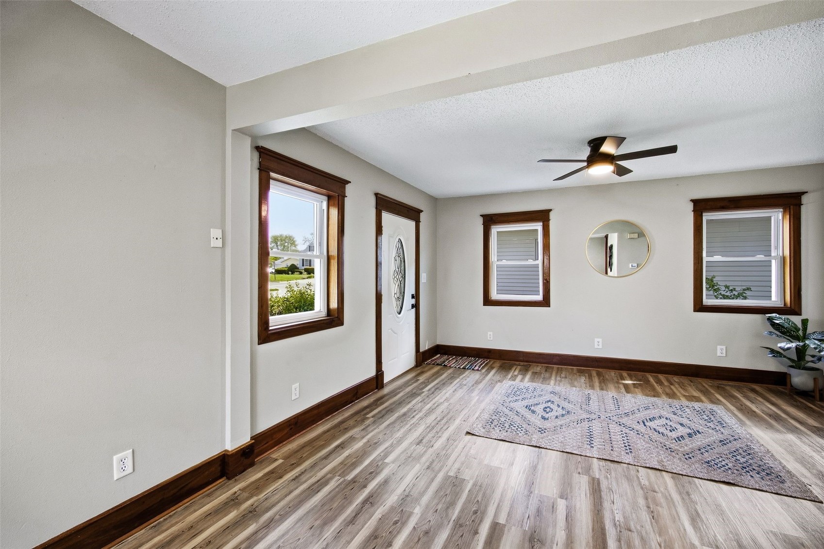 3806 E Avenue NE Cedar Rapids IA 52402