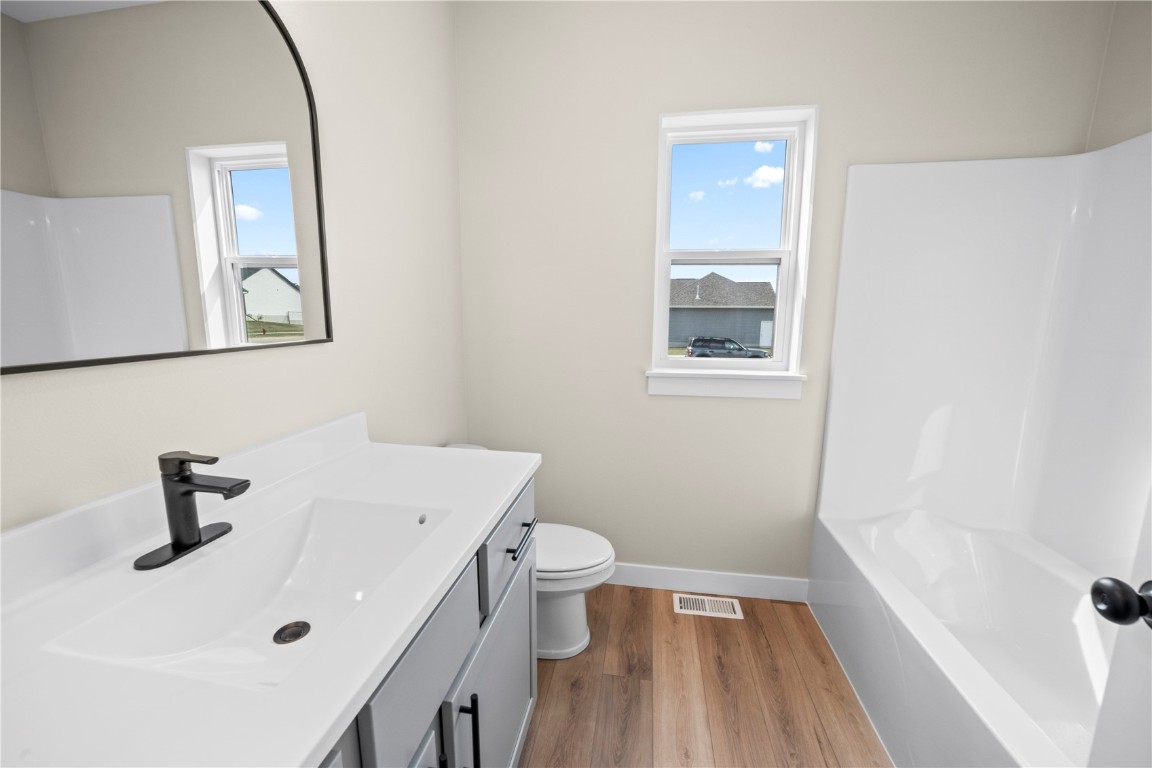 603 Heartland Street Fairfax IA 52228