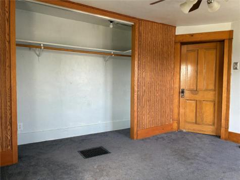 602 E 9th Vinton IA 52349