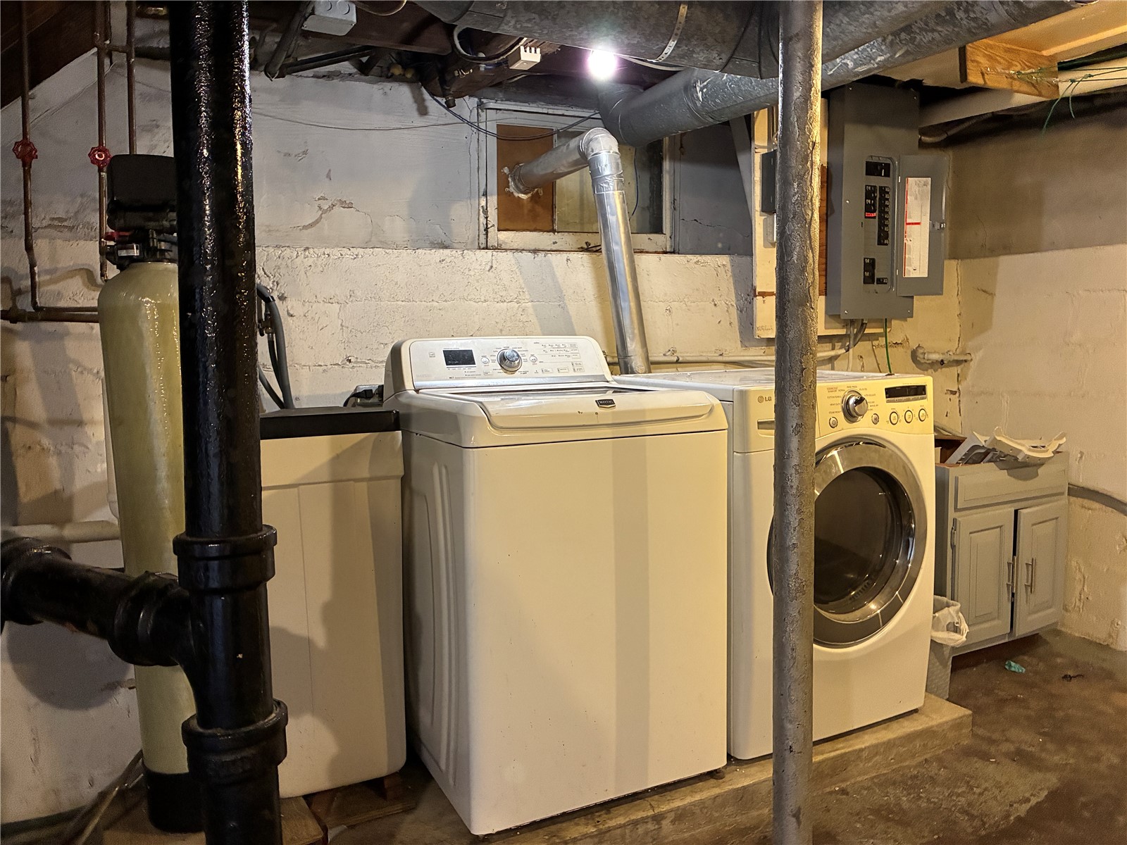 602 E 9th Vinton IA 52349