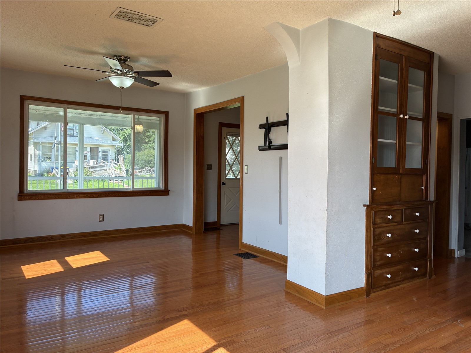 602 E 9th Vinton IA 52349