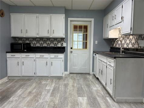 602 E 9th Vinton IA 52349