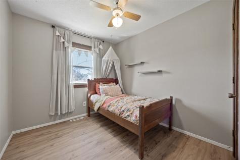 3272 Coral Avenue NE Solon IA 52333