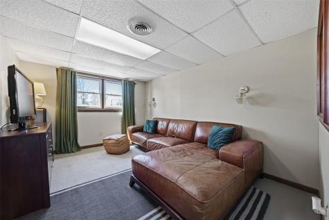 3272 Coral Avenue NE Solon IA 52333