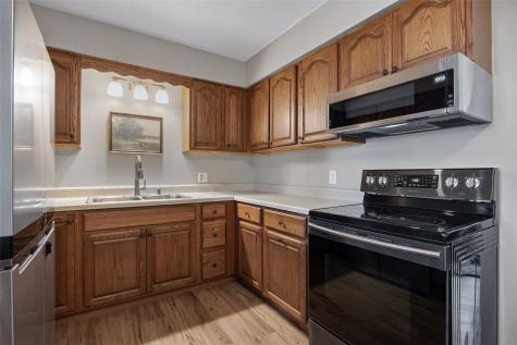 3272 Coral Avenue NE Solon IA 52333