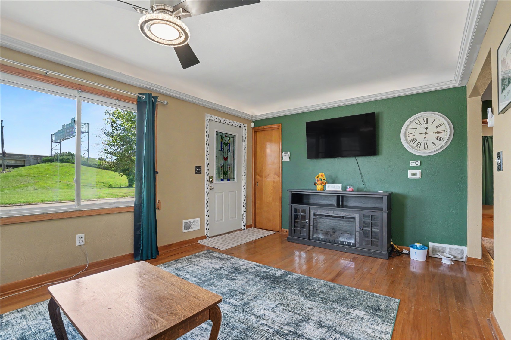 1600 L Street SW Cedar Rapids IA 52404