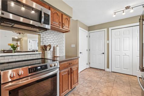 3740 Old Orchard Road NE Cedar Rapids IA 52402