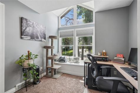 3740 Old Orchard Road NE Cedar Rapids IA 52402