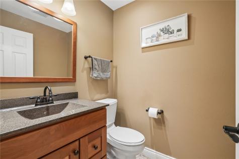 3740 Old Orchard Road NE Cedar Rapids IA 52402