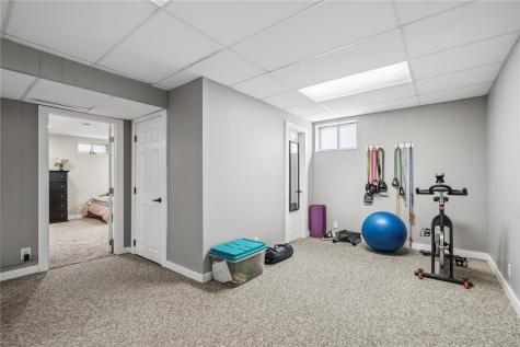 3740 Old Orchard Road NE Cedar Rapids IA 52402
