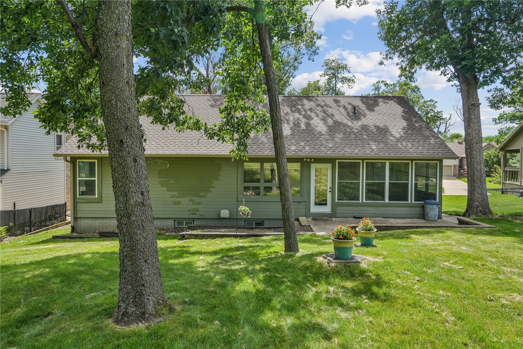 3740 Old Orchard Road NE Cedar Rapids IA 52402