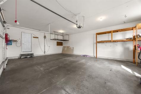 190 N 17th Avenue Hiawatha IA 52233
