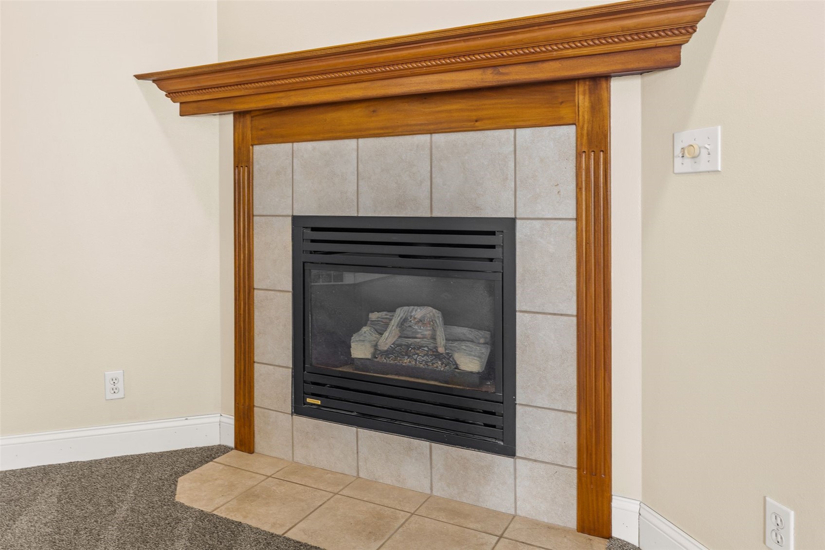 190 N 17th Avenue Hiawatha IA 52233