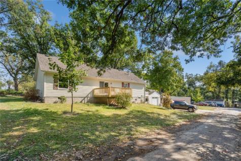 3022 Adel Street SE Cedar Rapids IA 52403